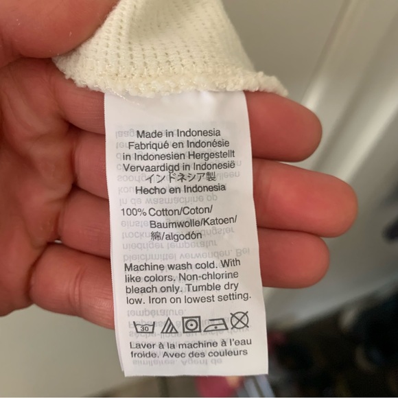 Madewell Texture & Thread Split-Back Shell Top - Picture 7 of 8